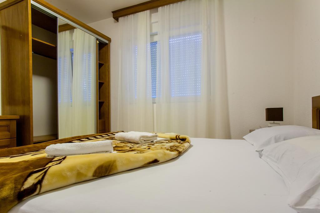 Apartments Ljubica Herceg Novi Room photo