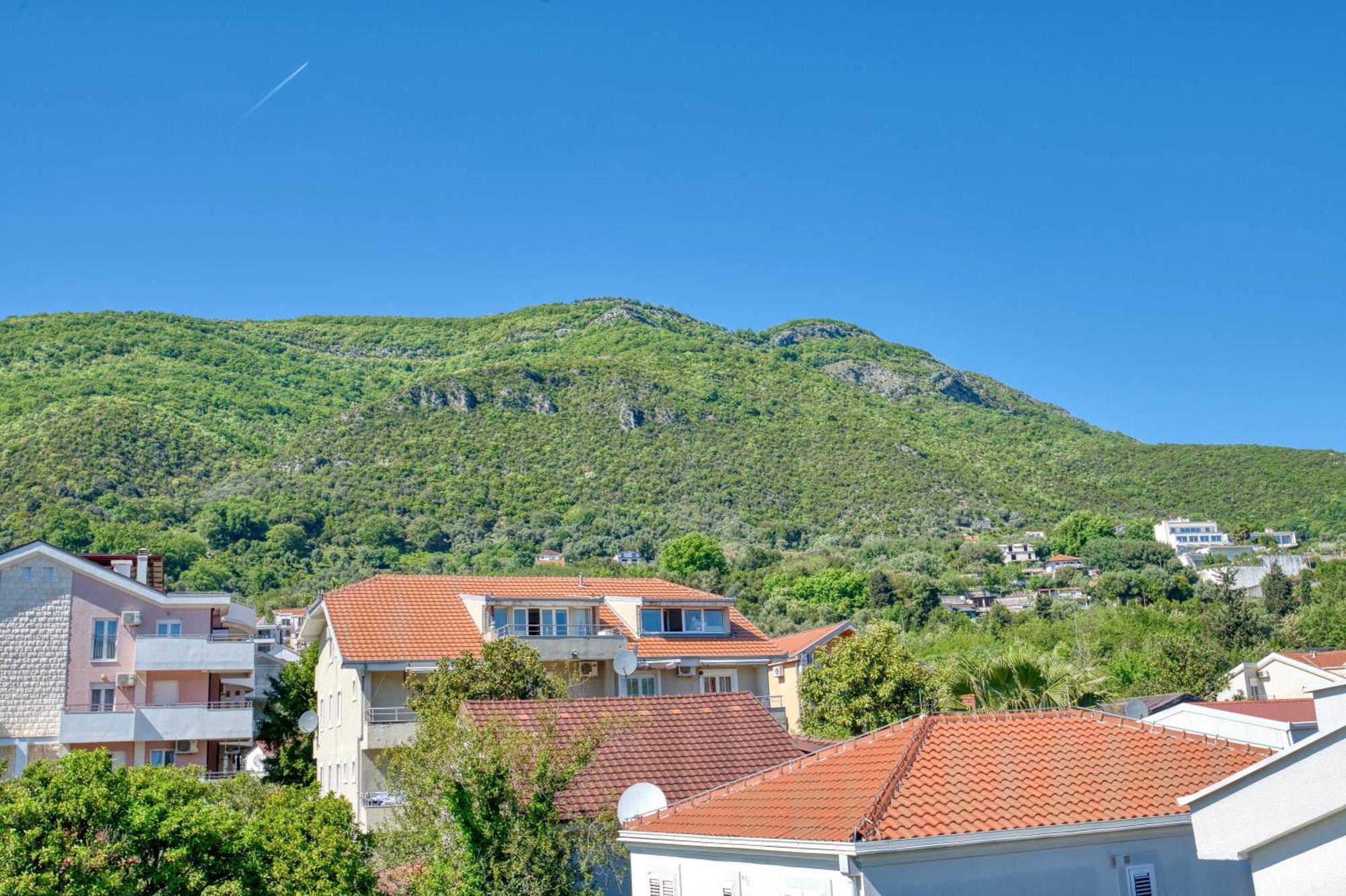 Apartments Ljubica Herceg Novi Exterior photo